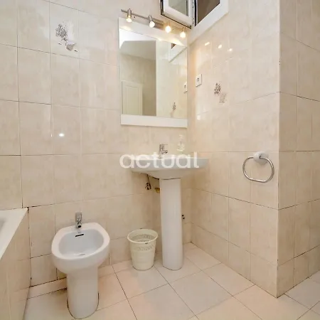 Apartment Politur F-4 *